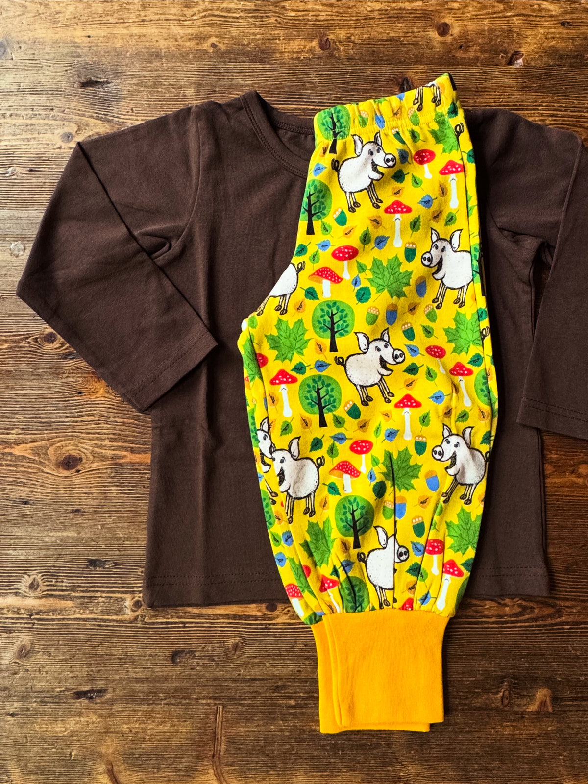 Duns Sweden - Baggy Pants Pigs & Acorns Lemon Chrome