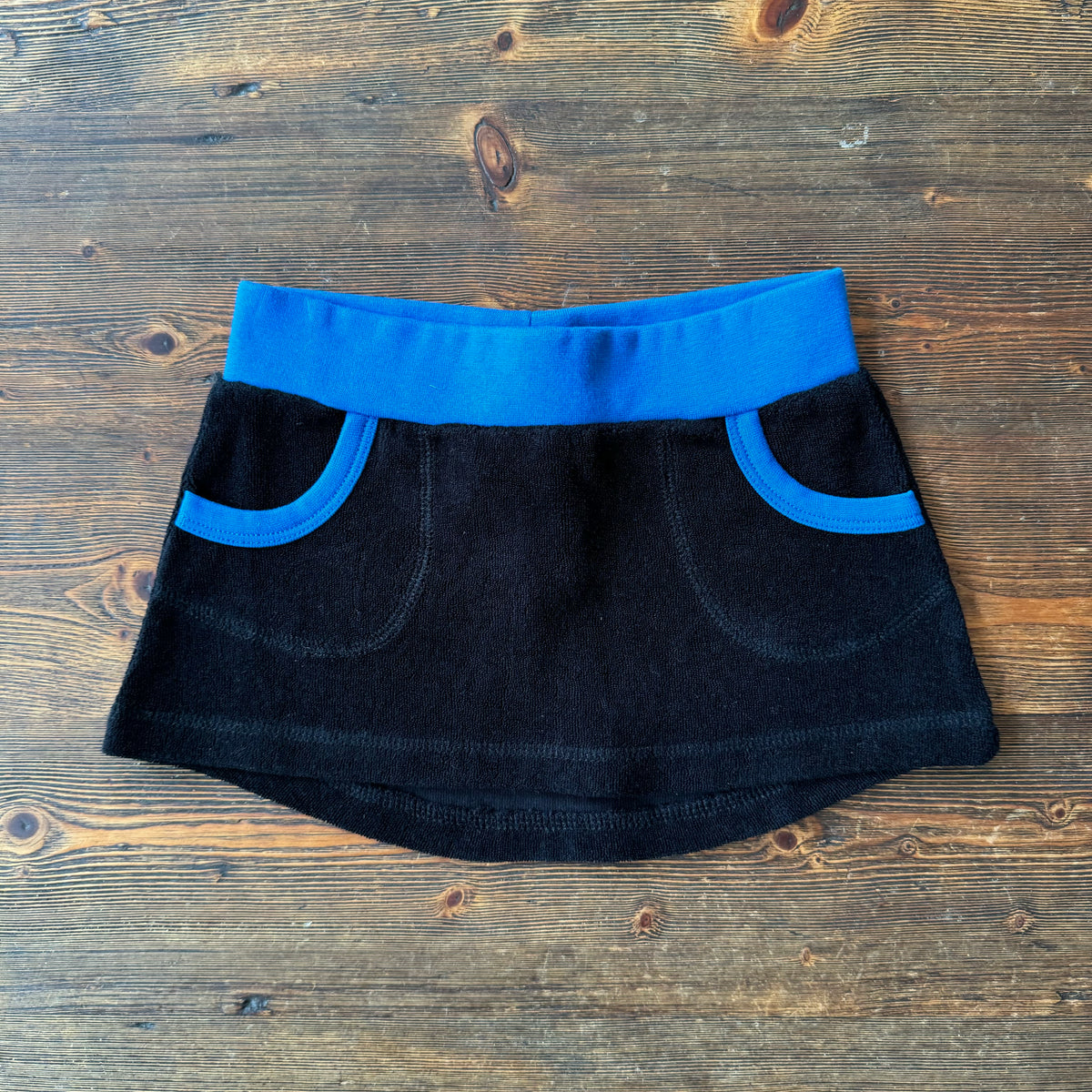 Duns - Terry Skirt Black Blue Badstof Rokje Zwart met Blauwe Boord