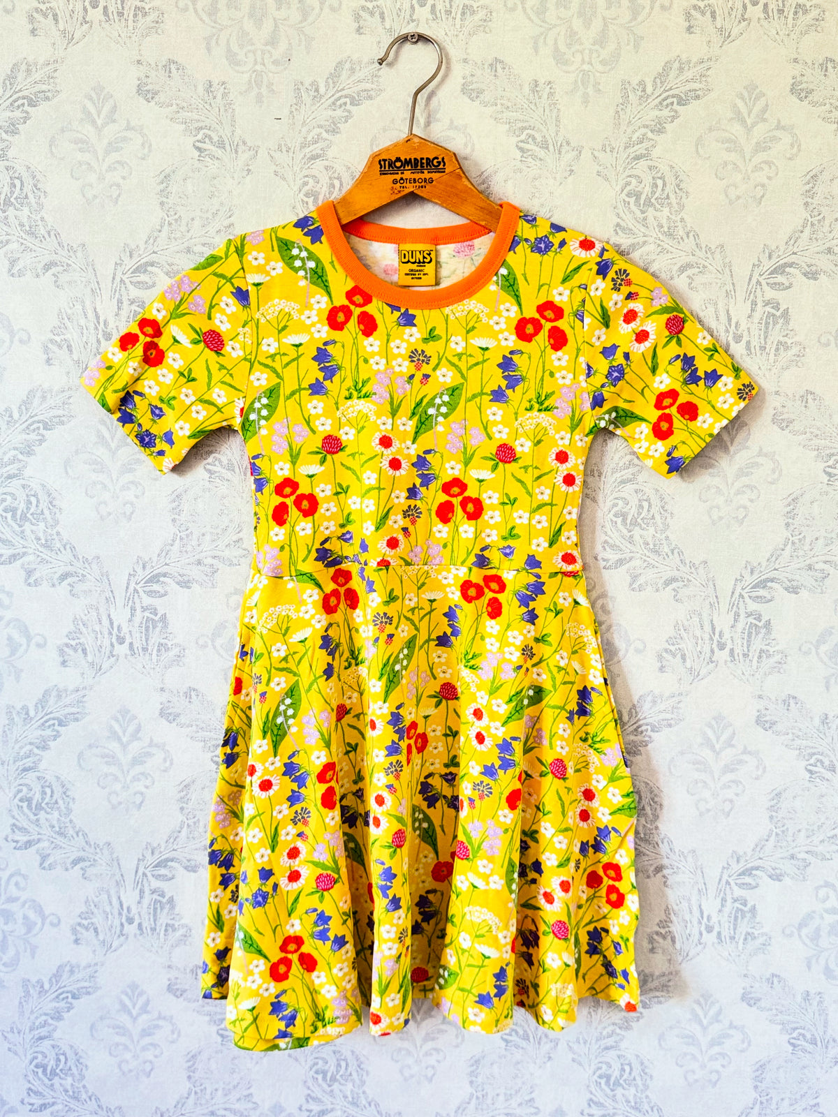 Duns Sweden - Shortsleeve Skaterdress Midsummer Flowers Snapdragon Yellow