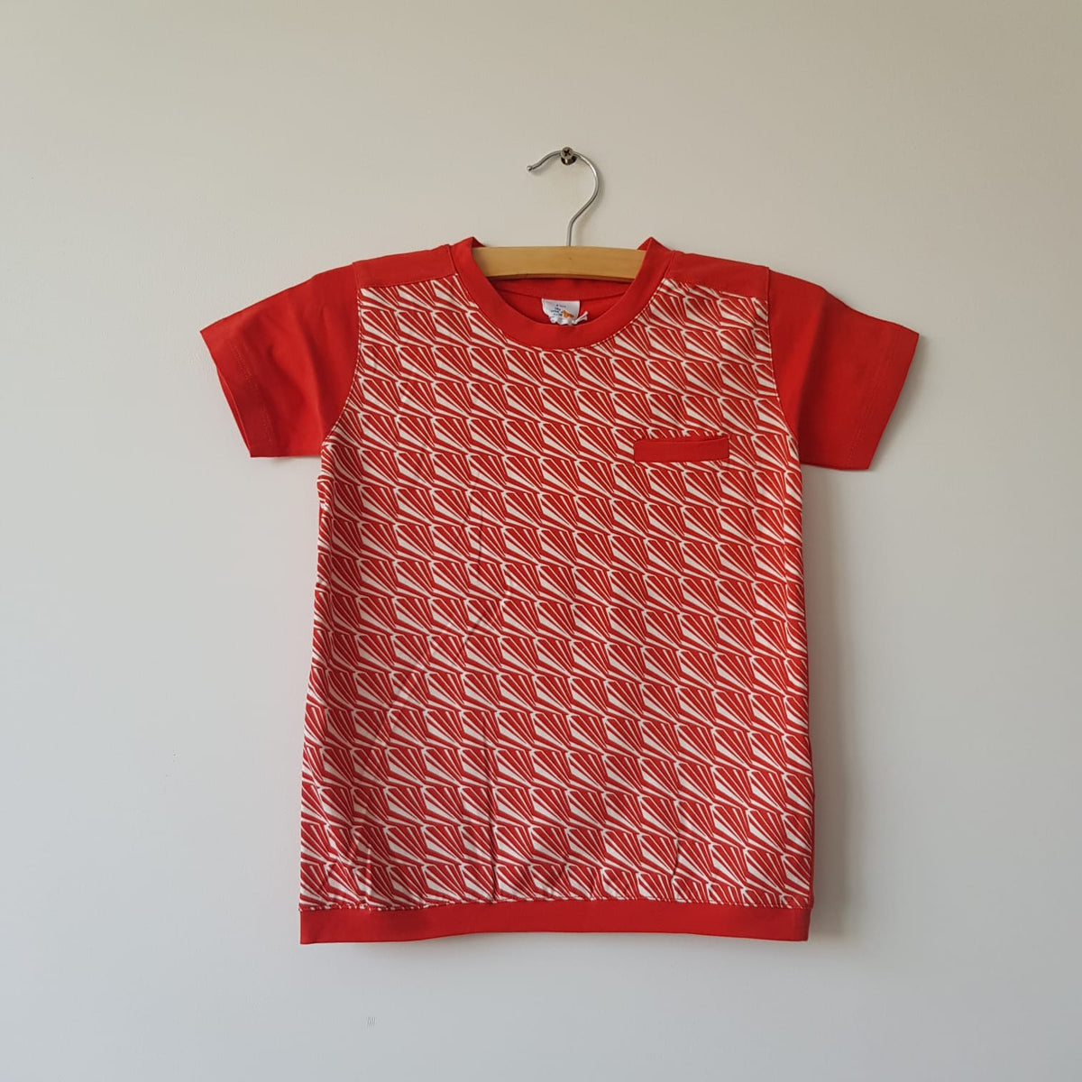 Dis une Couleur - T-shirt Pocket Diamonds Red - T-shirt met Diamanten Rood